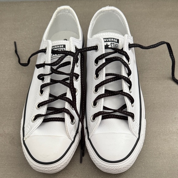 Converse White Leather Low-Top Sneakers - Picture 2 of 9